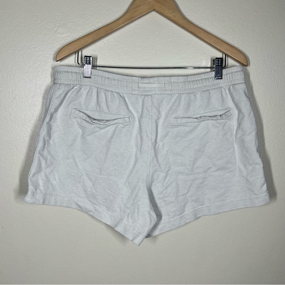 Athleta Womens Farallon Heathered Cream Shorts Plus Size 16 Cotton Blend - Picture 4 of 8